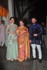 Sharmila Tagore, Kareena Kapoor, Saif Ali Khan at Soha Ali Khan and Kunal Khemu